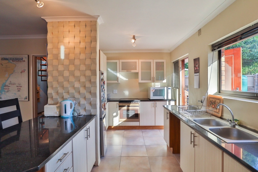 3 Bedroom Property for Sale in Claremont Upper Western Cape